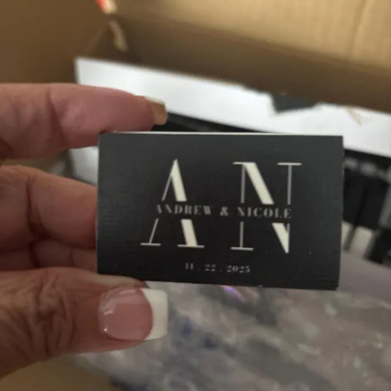 Wedding Supply In Bulk - Großhandel Goldfolie Personalisierte Hochzeits-Streichholzschachteln Die perfekten