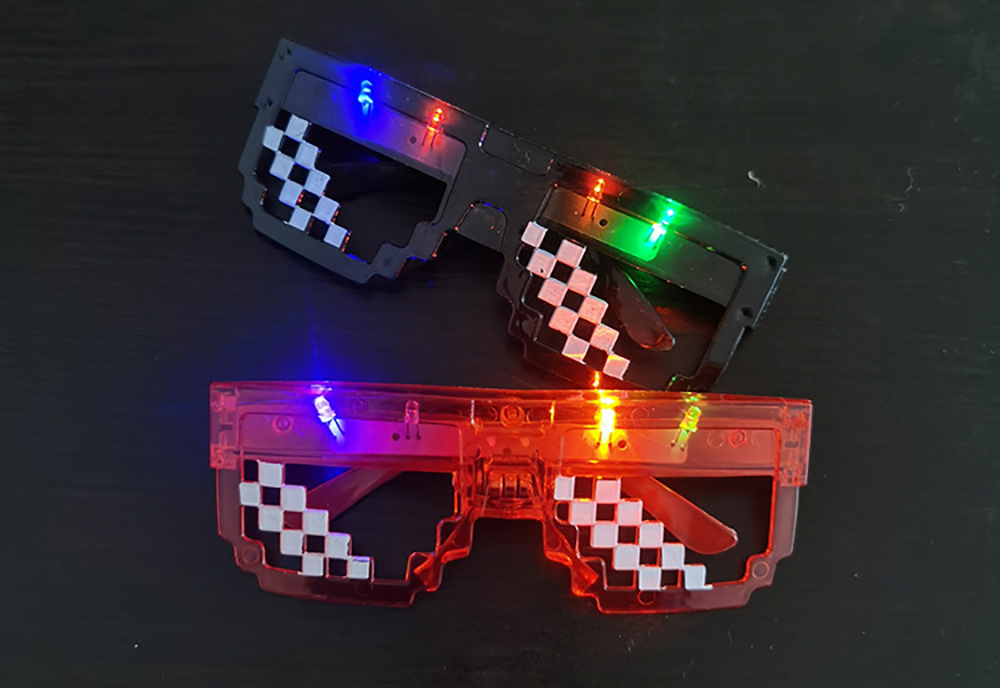 10/20/30 LED-Mosaik-Brille, le – Wedding Supply In Bulk Bewertung und Preis
